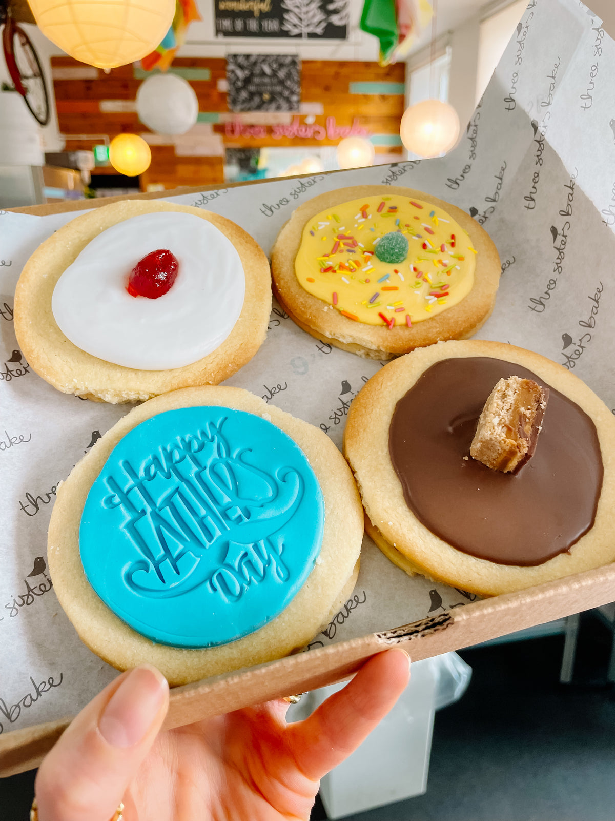 COLLECT - Father's Day Biscuits - Empire Biscuits