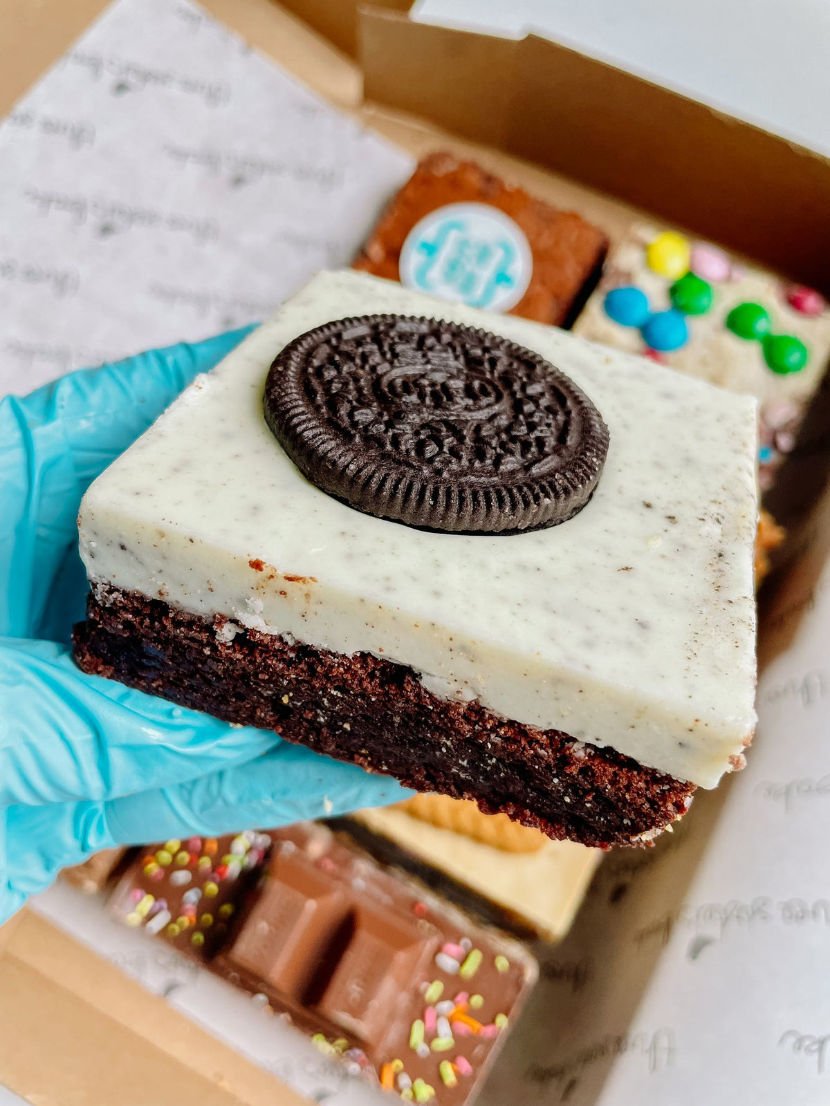 COLLECT - Father's Day Cakes Selection Box