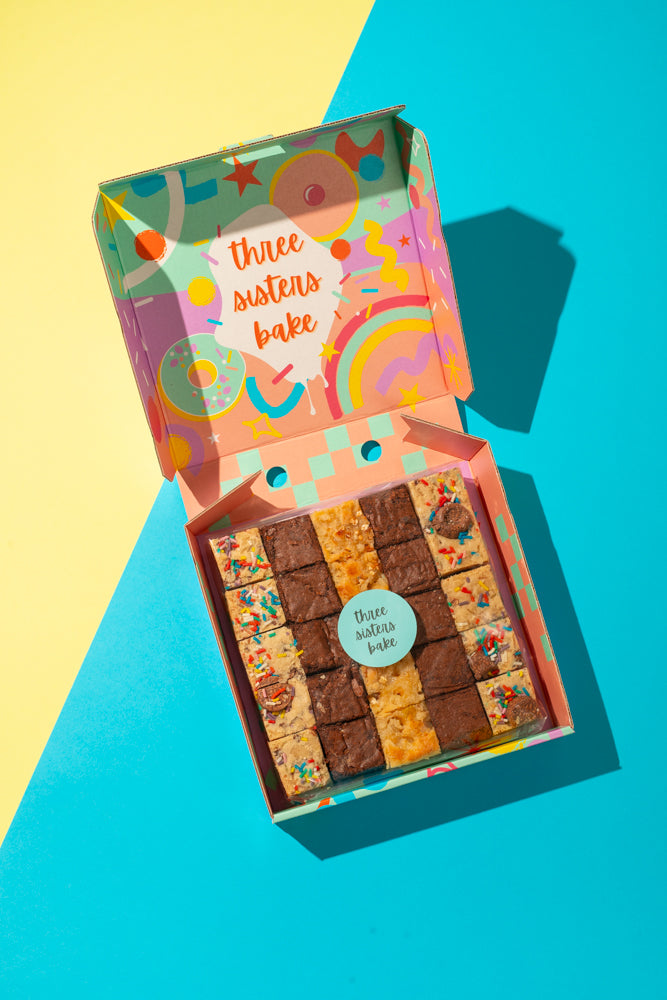 Bestsellers Cake Selection Box - Large