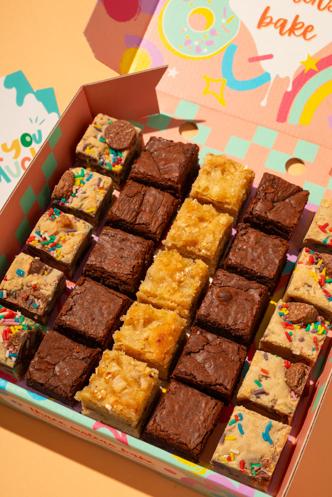 Bestsellers Cake Selection Box - Large